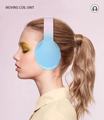Cuffie sopra l'orecchio, cuffie leggere pieghevoli di Bluetooth dell'ABS con la spigola profonda