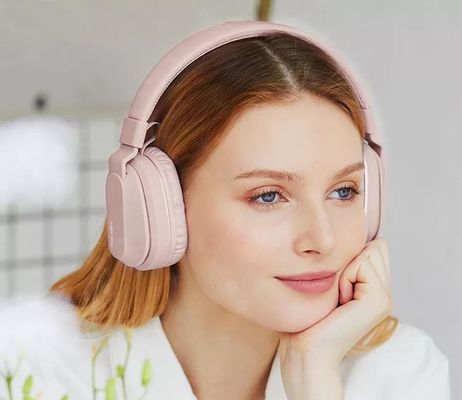 Cuffie senza fili di Bluetooth sopra la cuffia di Bluetooth del suono stereo dell'orecchio per gli sport